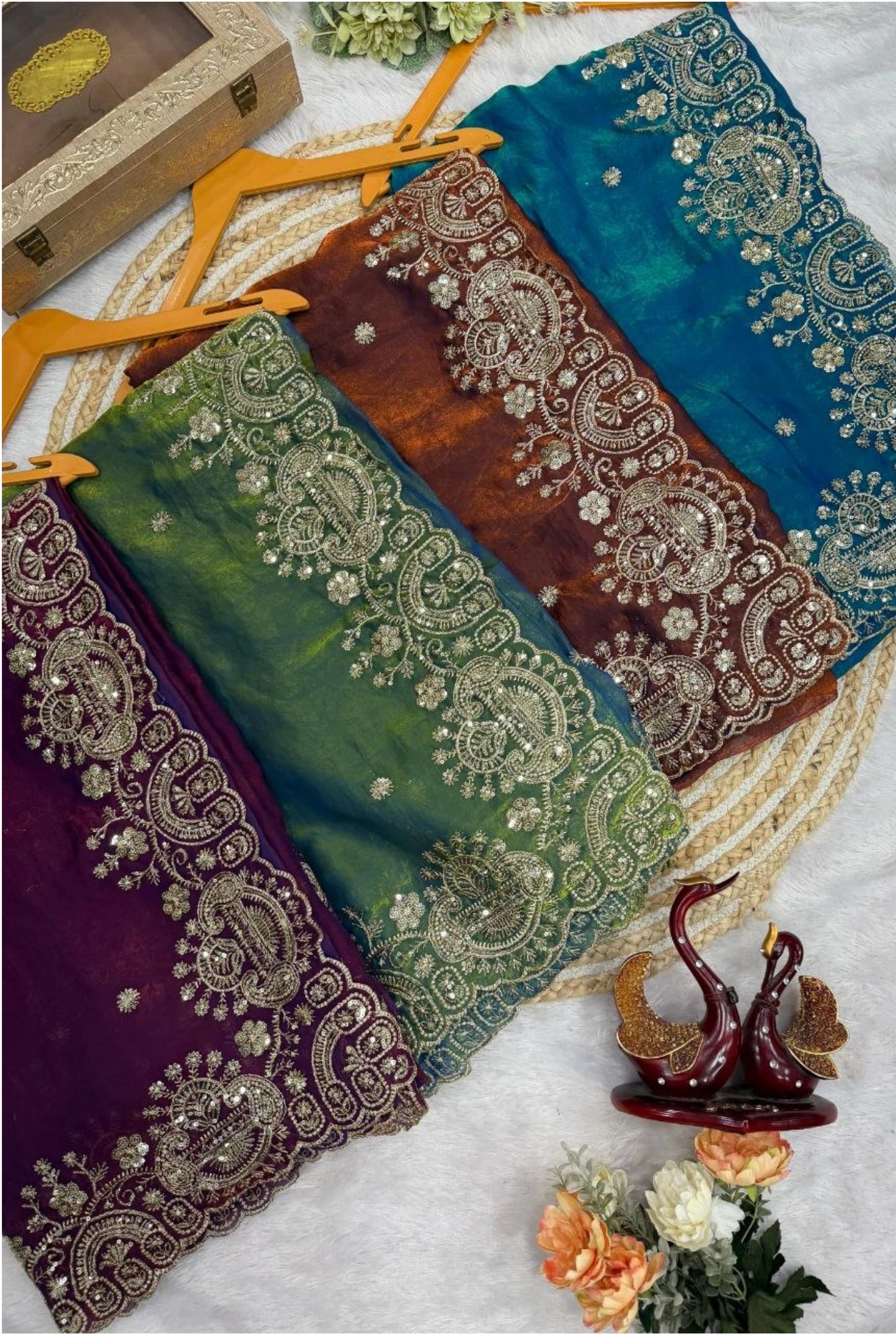 Saanvi Two-Tone Space Silk Saree