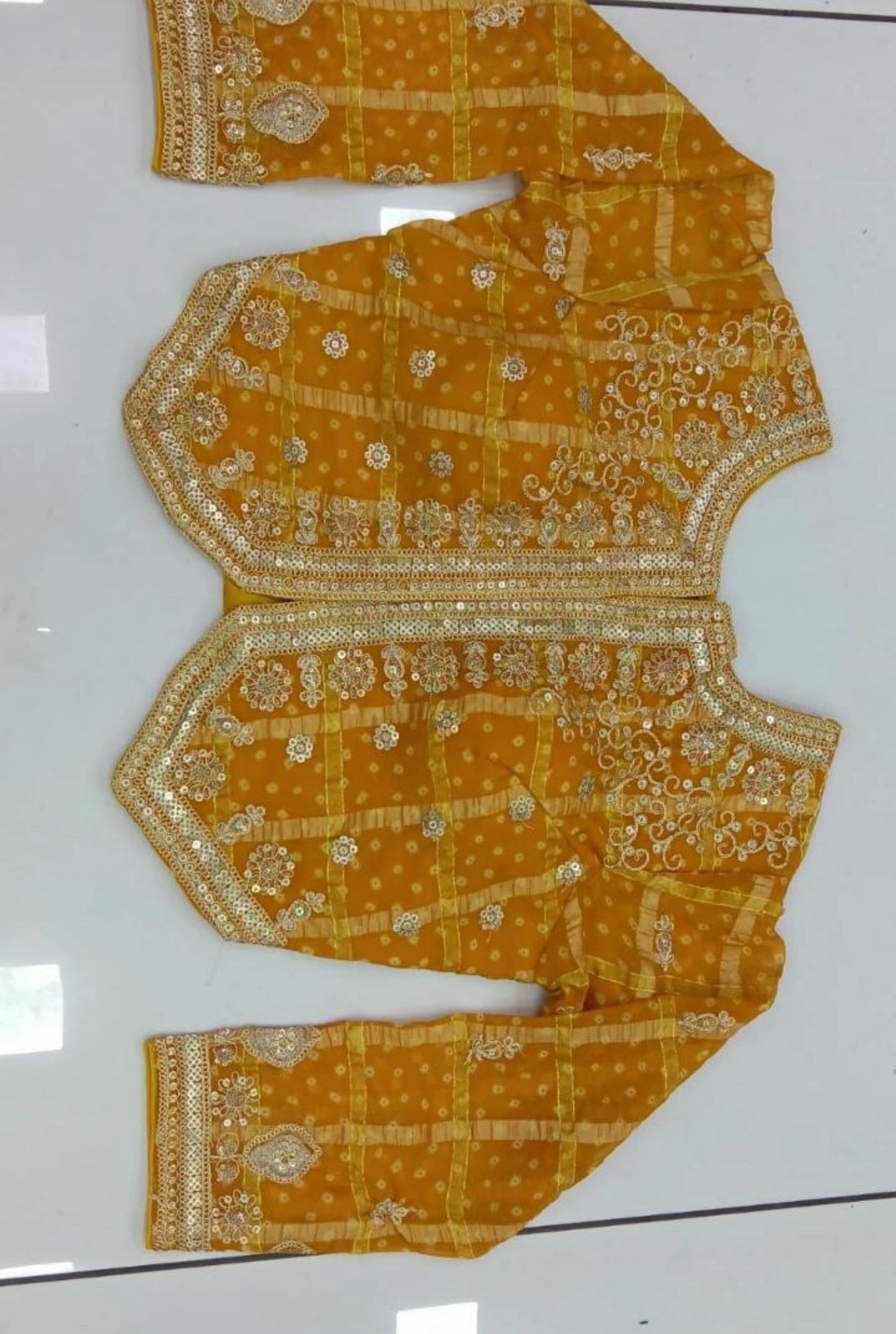 Rangriti Bandhani Koti