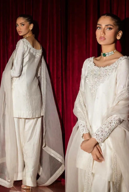 Ivory Serene Farshi Set
