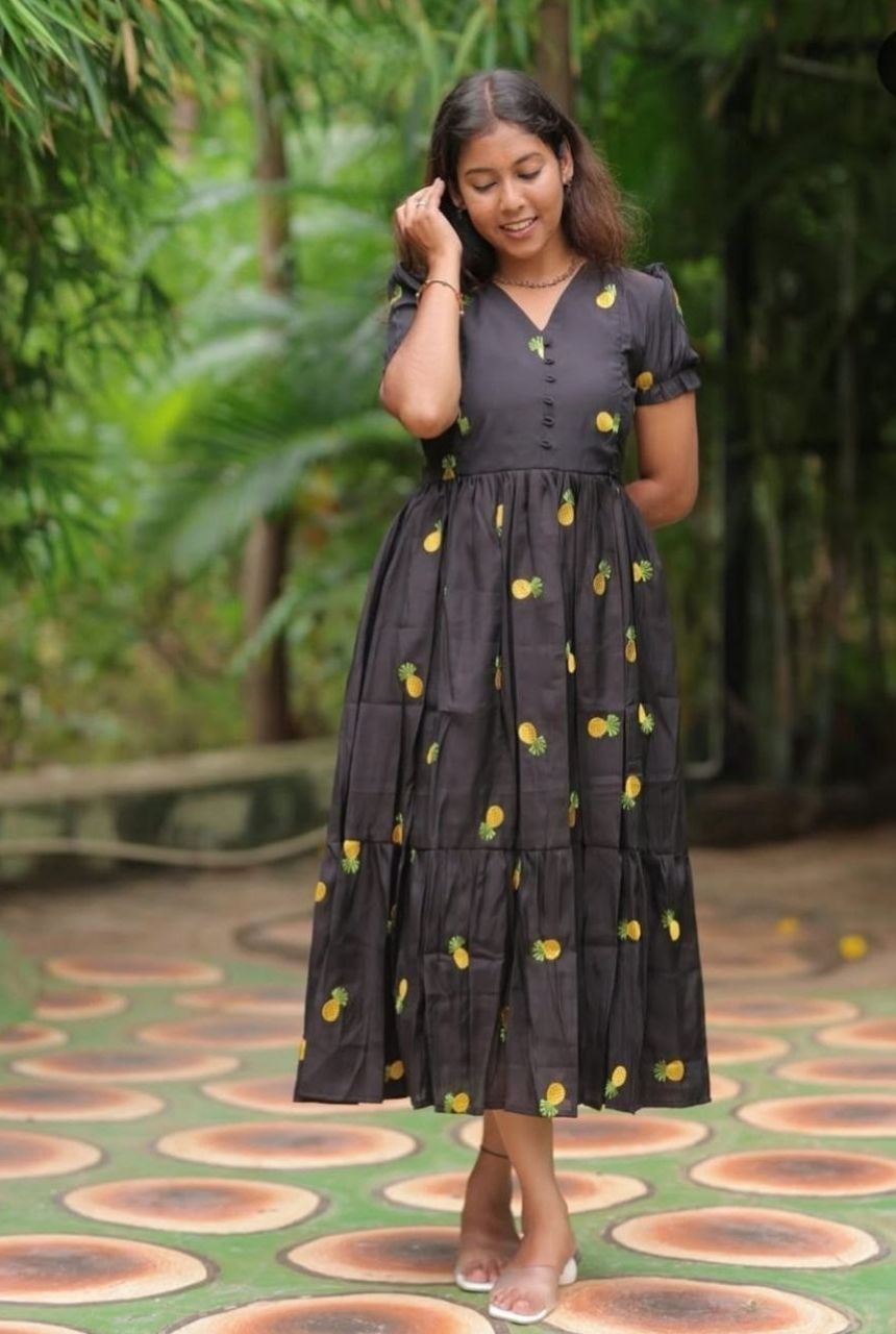 Pineapple Bloom Wool-Cotton Gown
